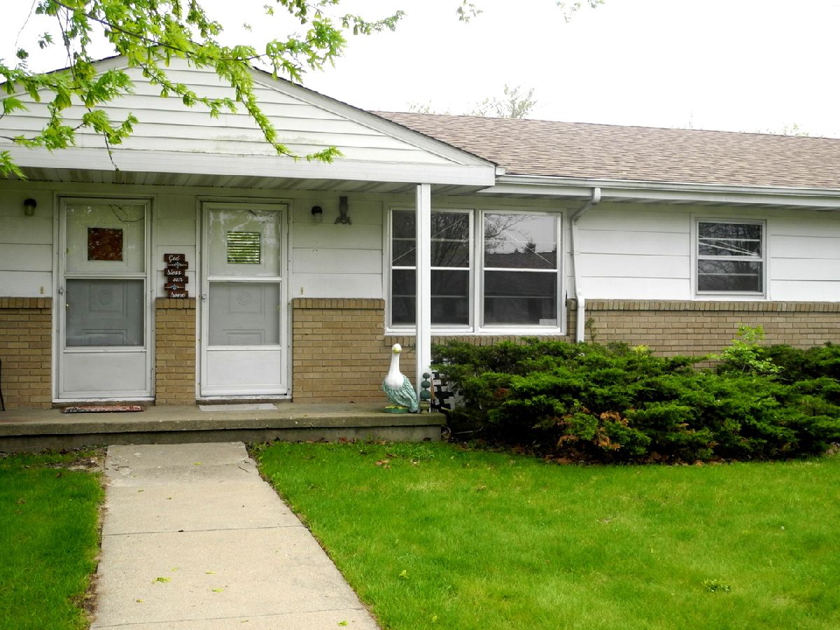 Rented Marseilles Illinois, 116 Drew