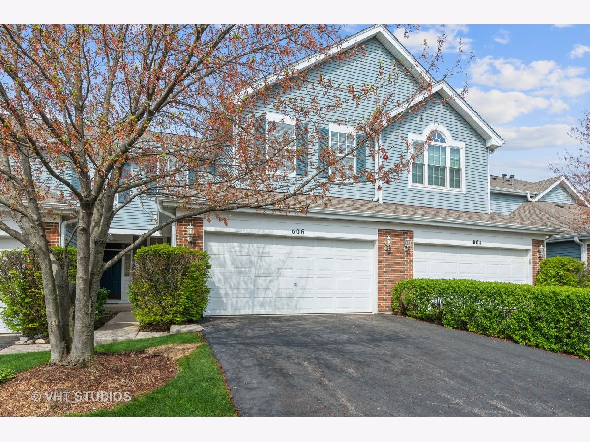 Reserve Of East Dundee East Dundee IL, Townhomes & Homes For Sale & For Rent Sadie Winter Dana