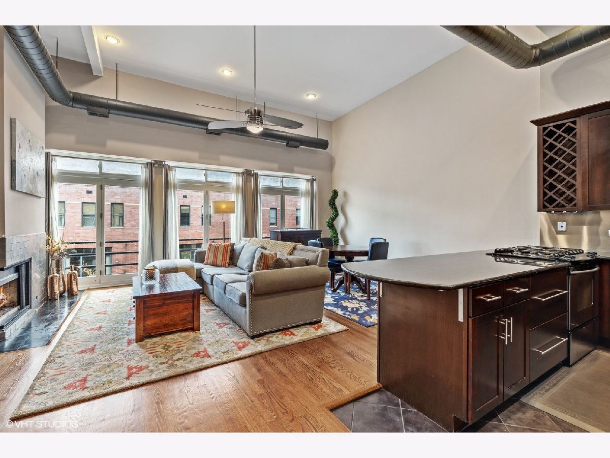 Condos & Townhomes Sold Terra Cotta Commons Chicago Illinois, 1760 Wrightwood