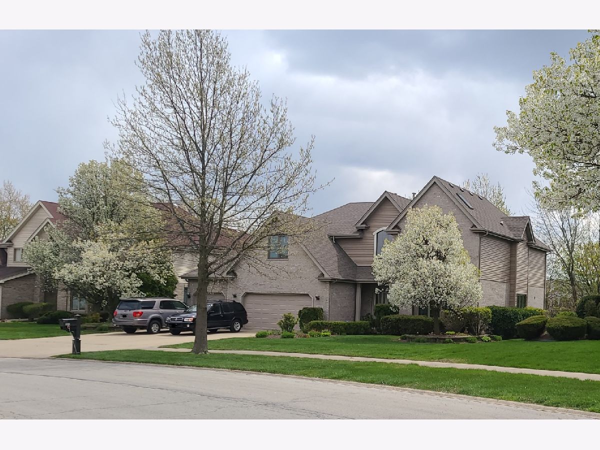 Homes & Townhomes Sold Dynasty Lakes Hazel Crest Illinois, 3903 Carrington