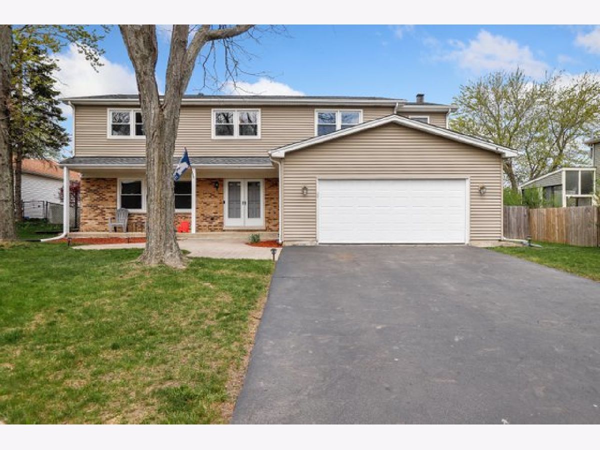 Homes Sold The Orchards Lake Zurich Illinois, 562 Applegate