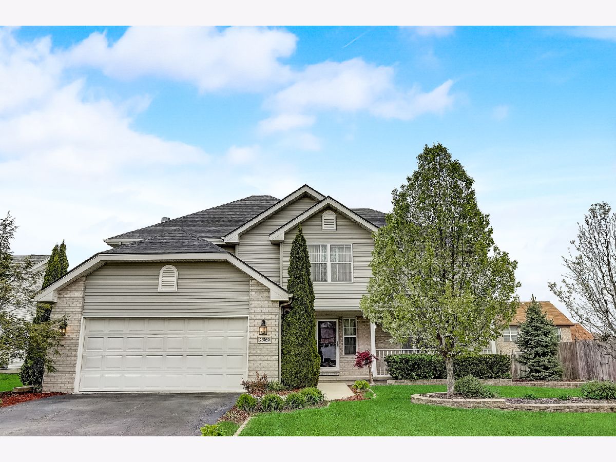 Homes & Condos & Townhomes Sold Highlands Monee Illinois, 25769 Truman