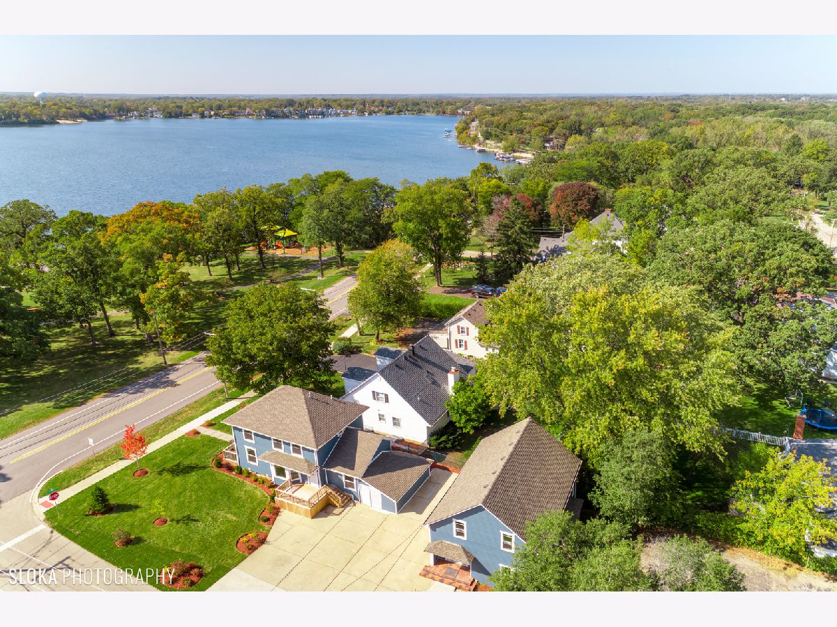 Homes Sold Oakwood Beach Lake Zurich Illinois, 116 Old Rand