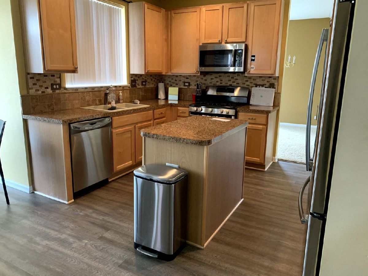 Homes Rented Homestead Aurora Illinois, 2962 Grand Ridge