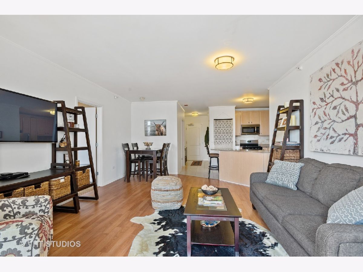 Condominiums Sold State Parkway Condos Chicago Illinois, 630 State