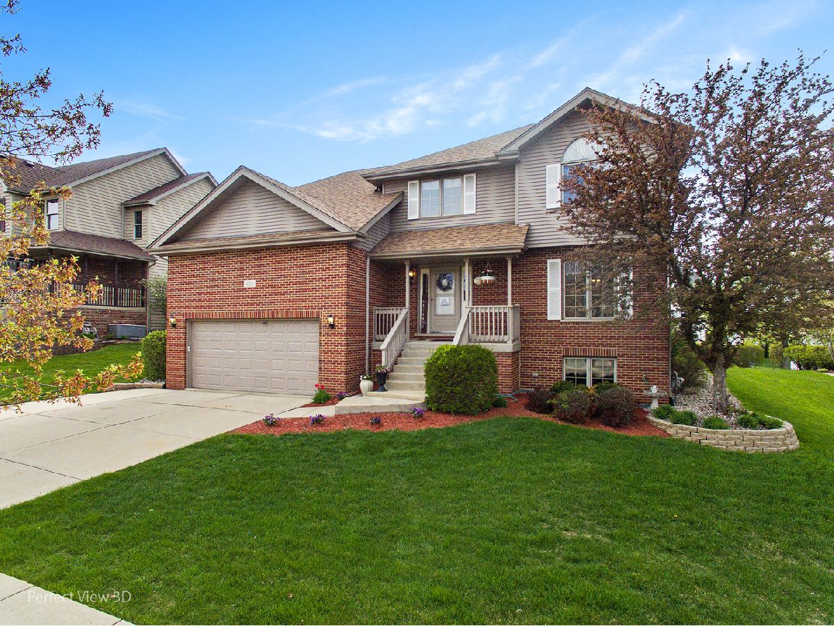 Homes Sold Hirsekorn Ridge Lemont Illinois, 420 Kromray