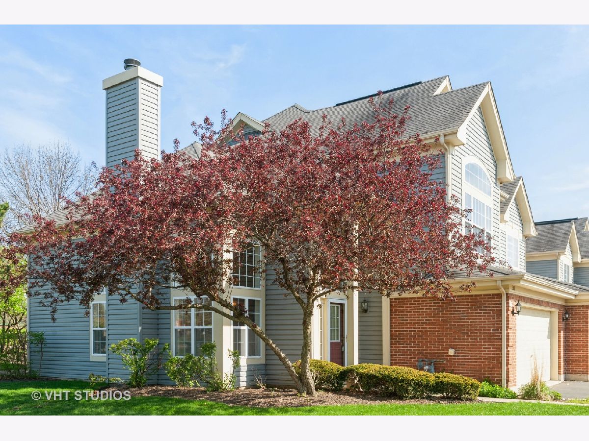 Townhomes & Condos Sold Checker Place Buffalo Grove Illinois, 261 Manor