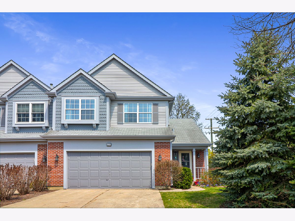 Townhomes Sold Bentley Place Buffalo Grove Illinois, 400 Bentley