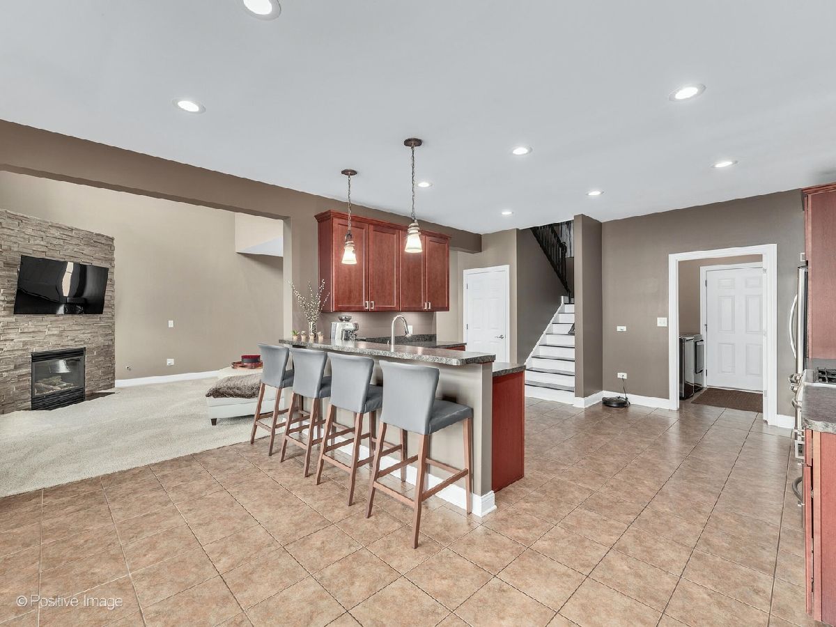 Townhomes Sold Hawthorne Preserves Lockport Illinois, 15005 Preserve