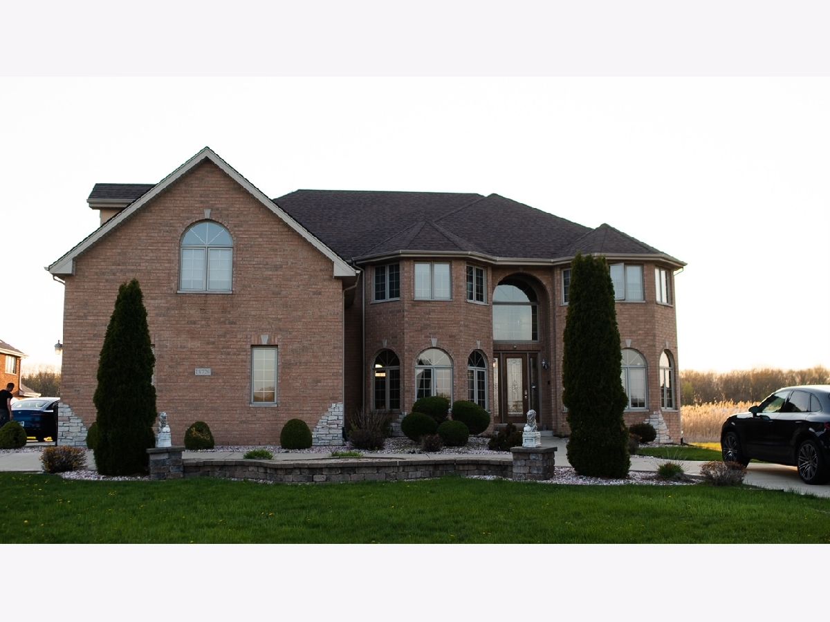 Homes Sold Marylake Estates Country Club Hills Illinois, 18720 Welch