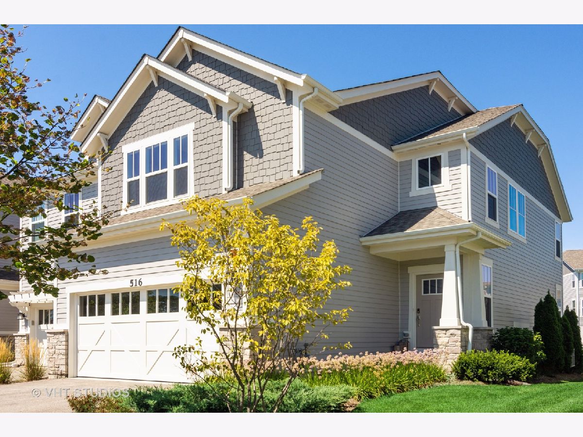 Condos & Townhomes Sold Brentwood Barrington Illinois, 516 Pershing