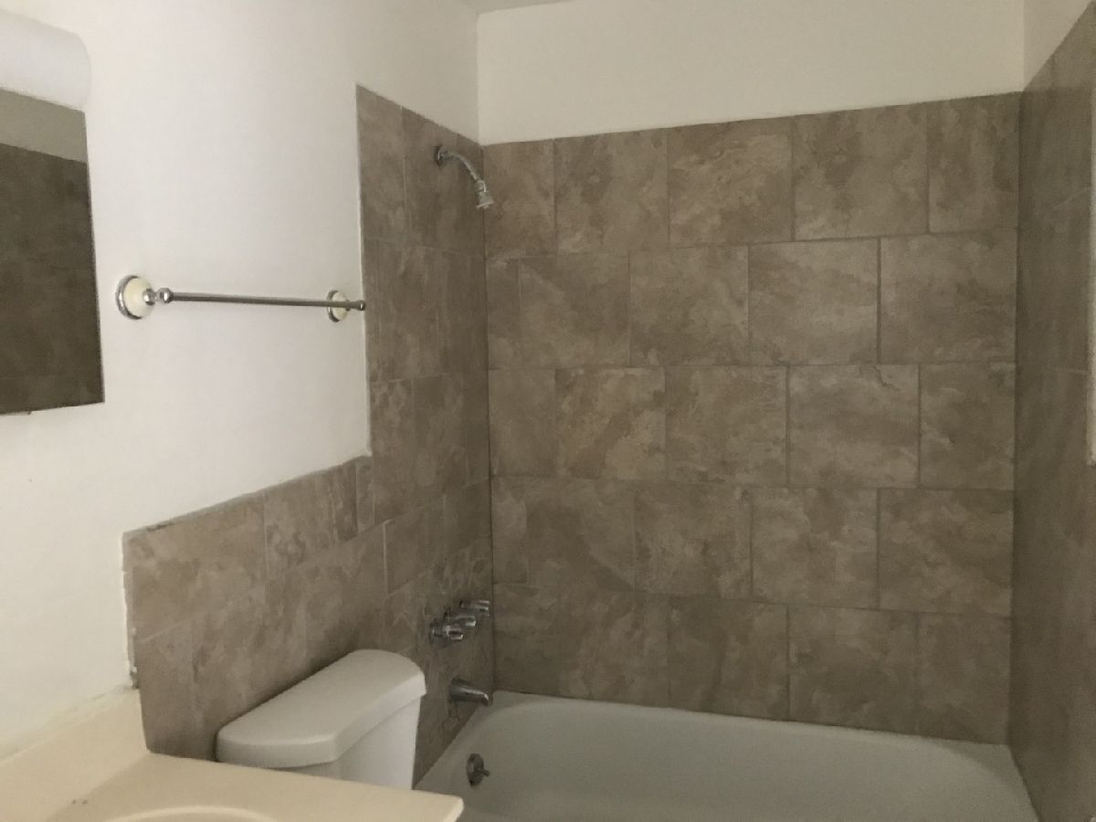 Townhomes & Condos Sold Randall West Aurora Illinois, 1371 Monomoy