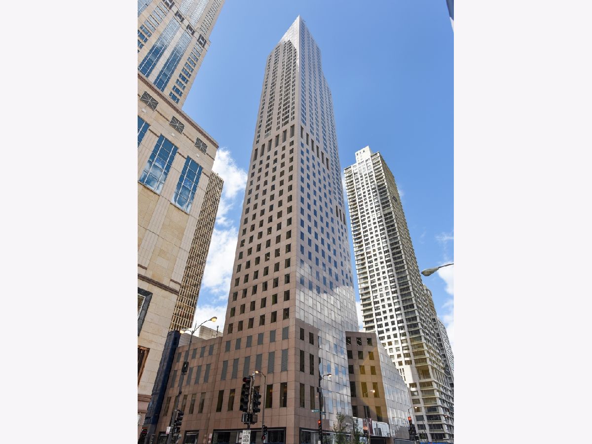 Condominiums Sold One Magnificent Mile Chicago Illinois, 950 Michigan