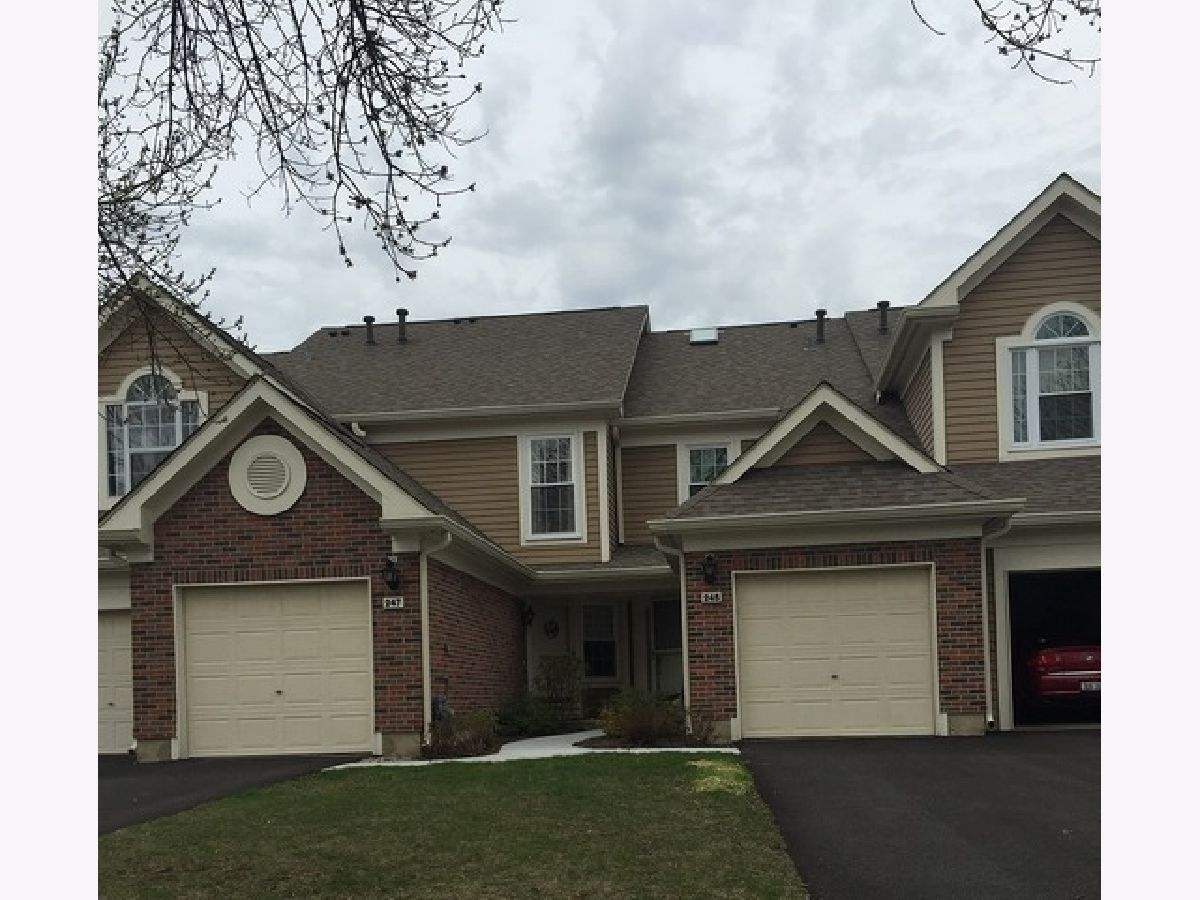 Townhomes & Homes Rented Haverford Schaumburg Illinois, 245 Steeplechase