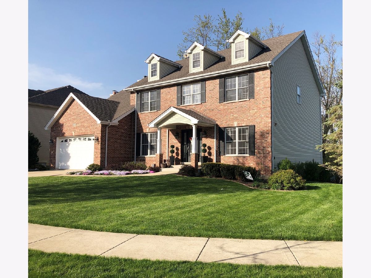Homes Sold Deer Glen Estates Glen Ellyn Illinois, 1033 Deer Glen