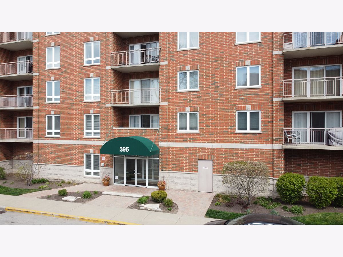 Condominiums Sold Monteclare Condominiums Des Plaines Illinois, 395 Graceland