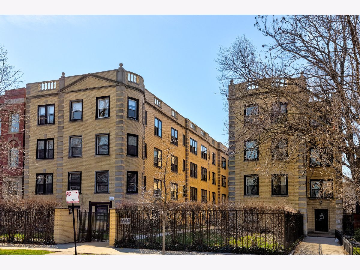 Homes & Condos & Townhomes Sold Logan Boulevard Chicago Illinois, 2536 Kedzie