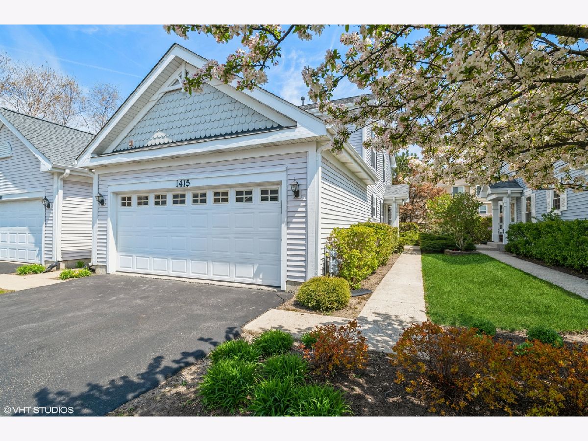Townhomes Sold Insignia Ridge Mundelein Illinois, 1415 Wesley