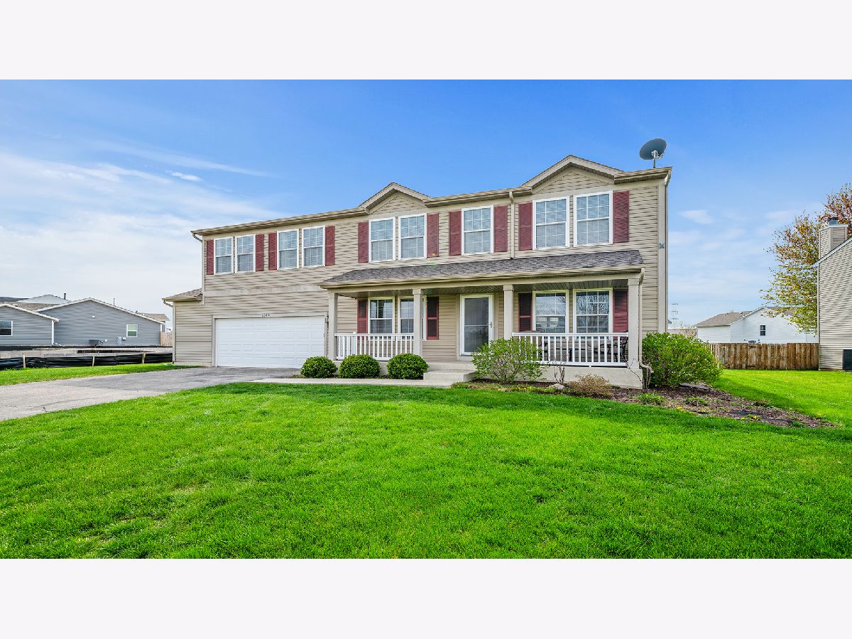 Homes & Condos & Townhomes Sold Timberlyne Hollow Machesney Park Illinois, 6349 Sunny Meadow
