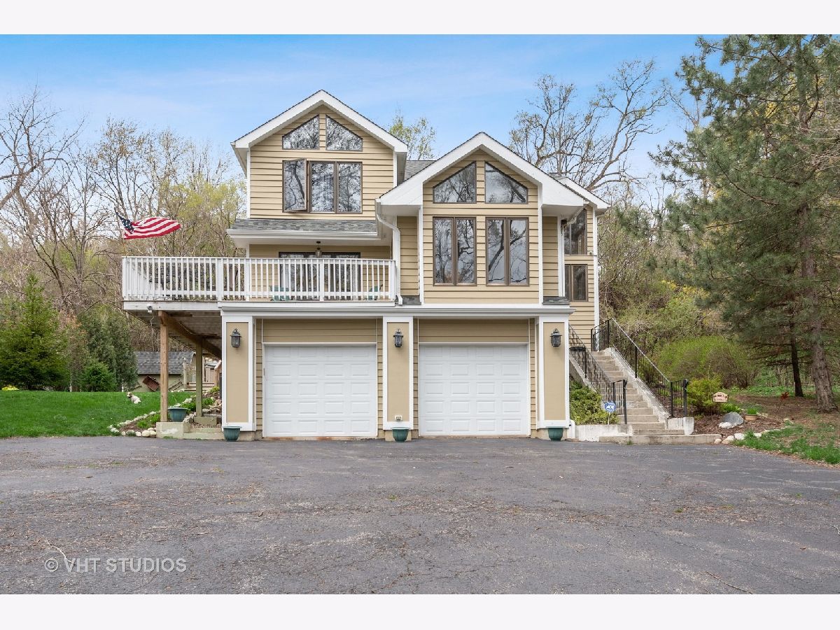Homes Sold Spring Beach Cary Illinois, 902 Spring Beach