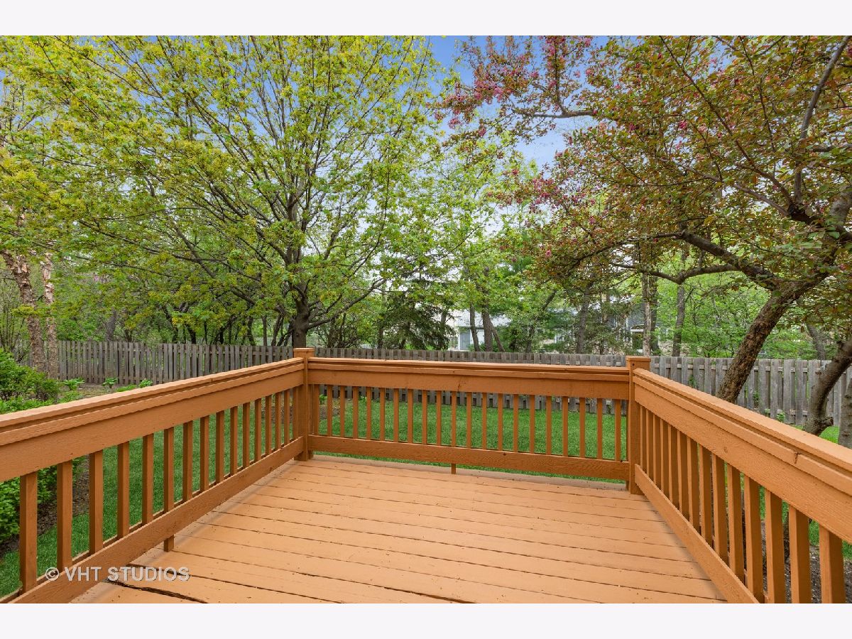 Townhomes Sold Noah's Landing Buffalo Grove Illinois, 208 Taylor