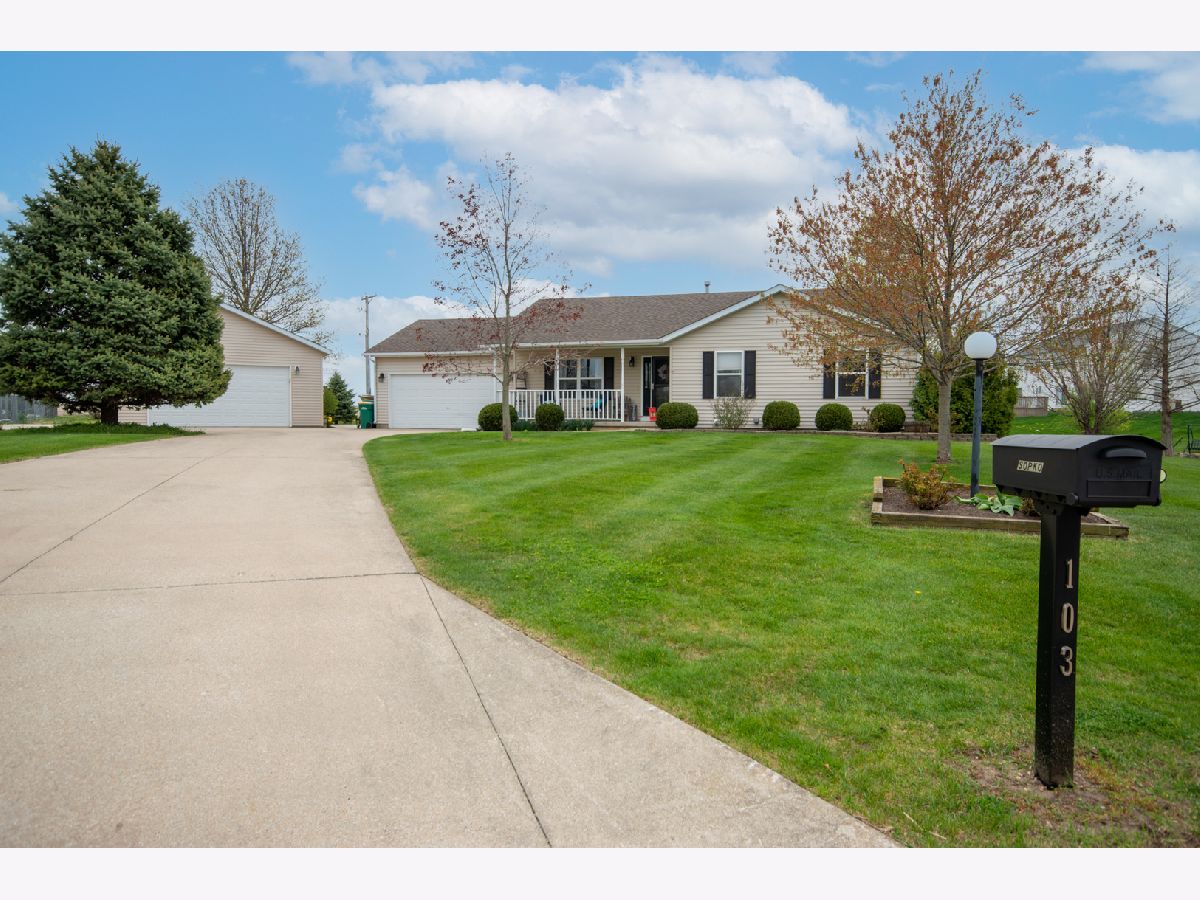 Homes Sold Country Meadows Kirkland Illinois, 103 Cottonwood