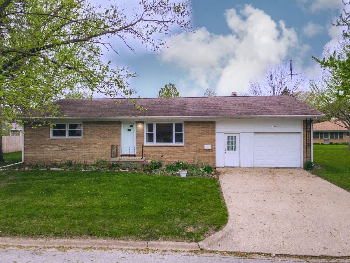 Homes Sold Bailey Subdivision Pontiac Illinois, 1113 Prairie View