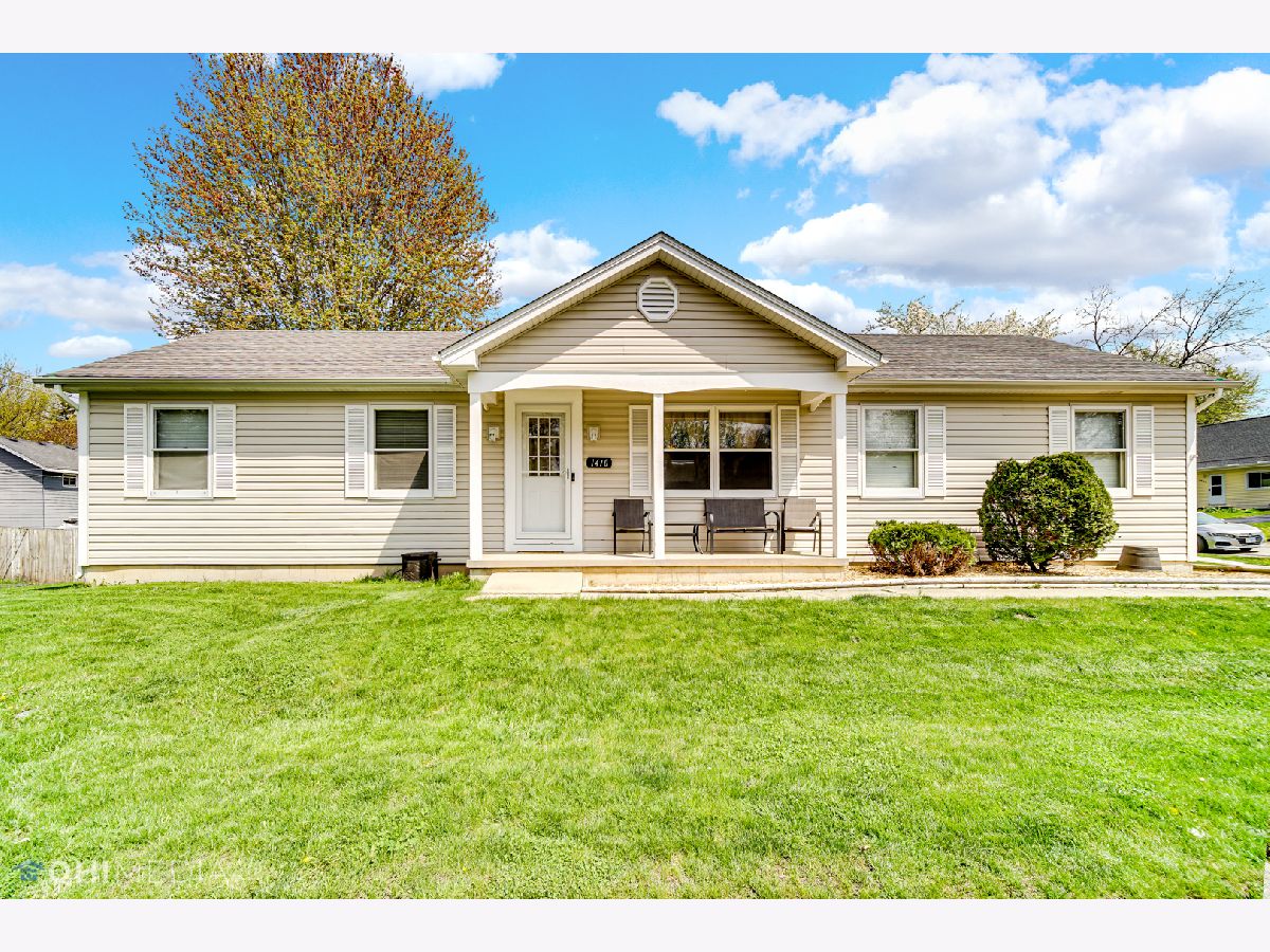 Homes Sold Crystal Vista Crystal Lake Illinois, 1410 Gardina Vista