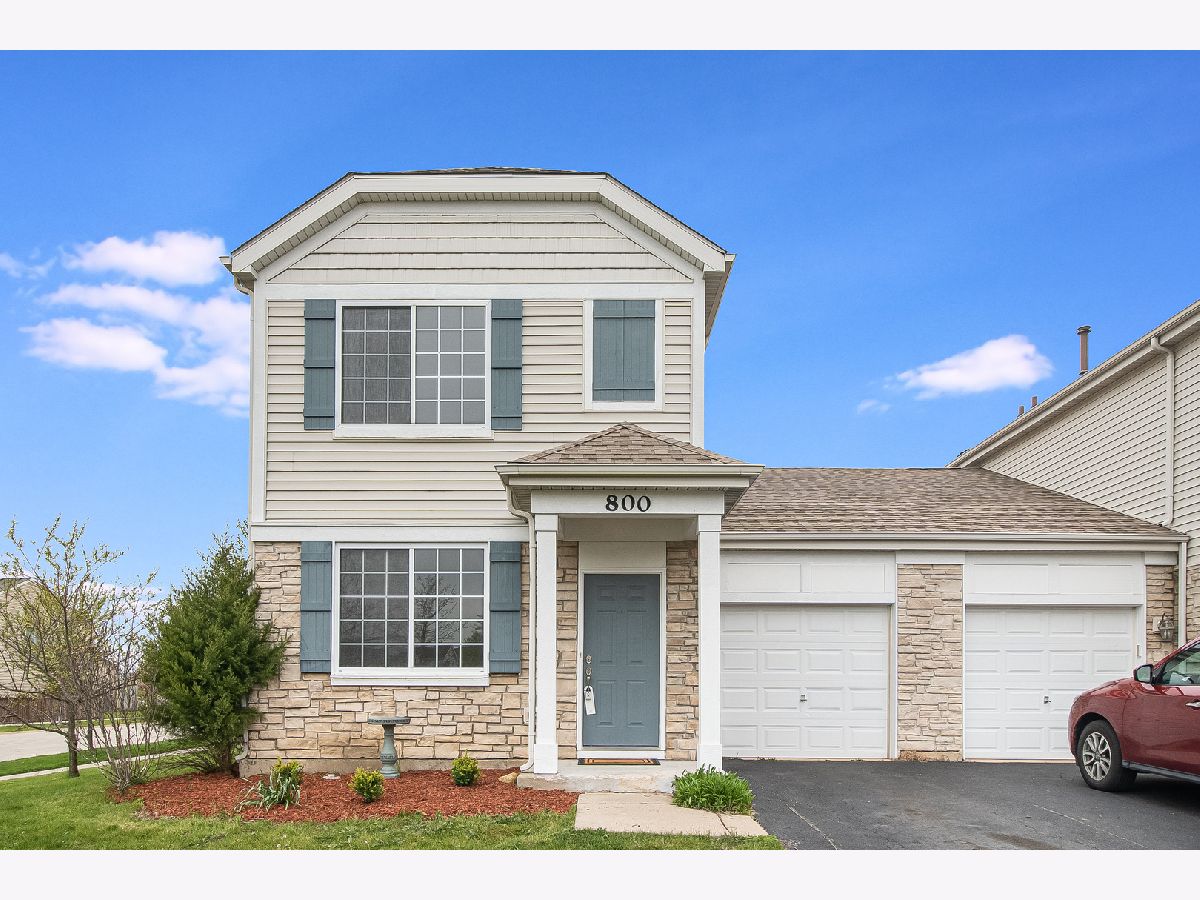 Homes & Condos & Townhomes Sold Summerfield Of Minooka Minooka Illinois, 800 Daniel