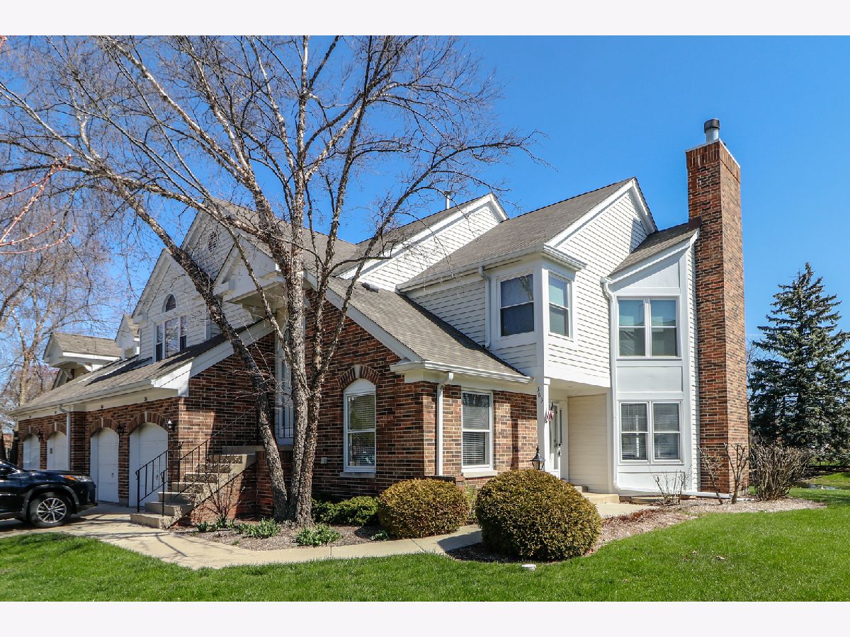 Woodlands Of Fiore Buffalo Grove IL, Townhomes & Condos & Homes For Sale & For Rent Sadie