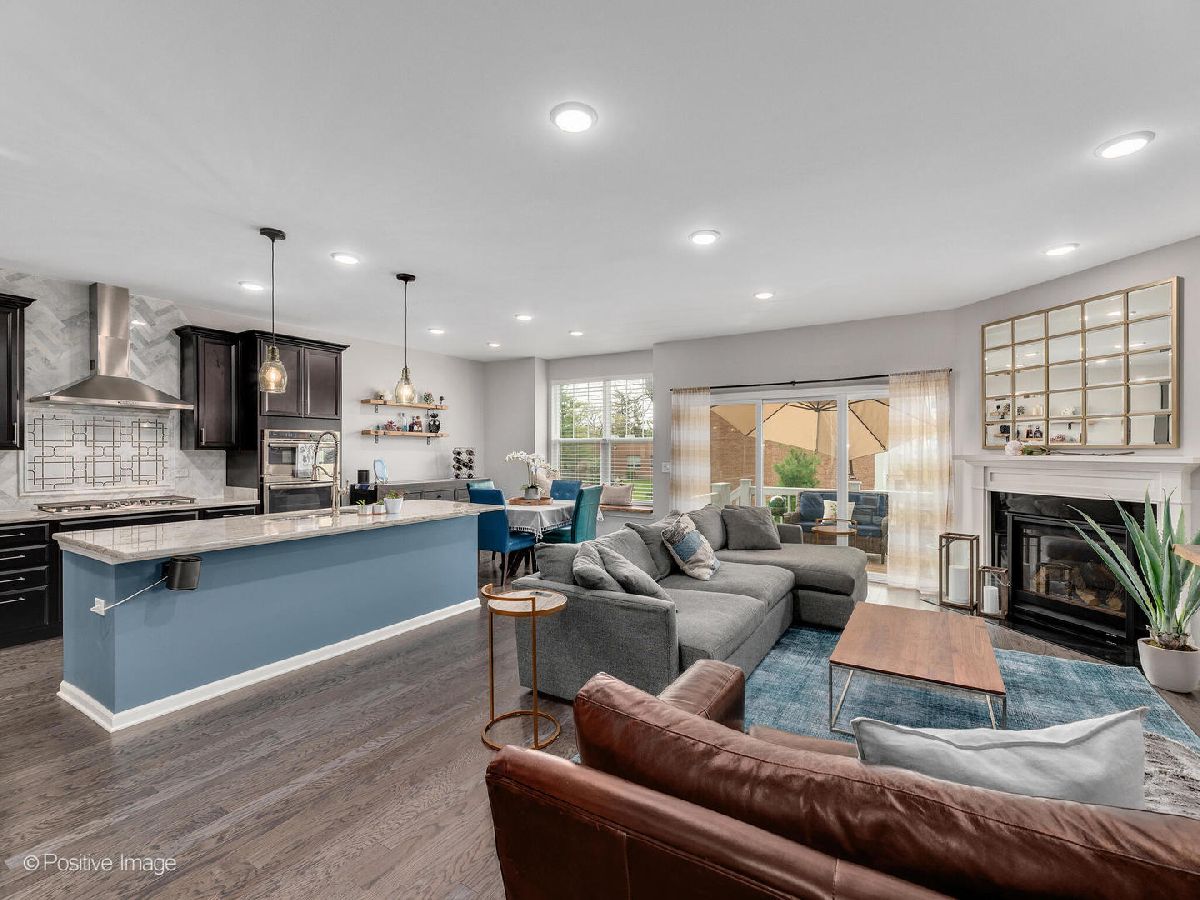 Condos & Townhomes Sold Riverbank Crossing Geneva Illinois, 620 Riverbank