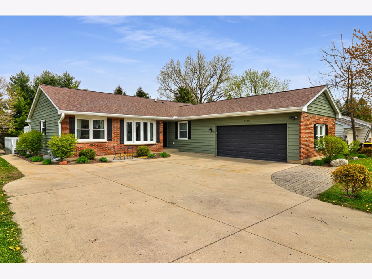 Homes Sold Rolling Hills Estates Crystal Lake Illinois, 5718 Marietta