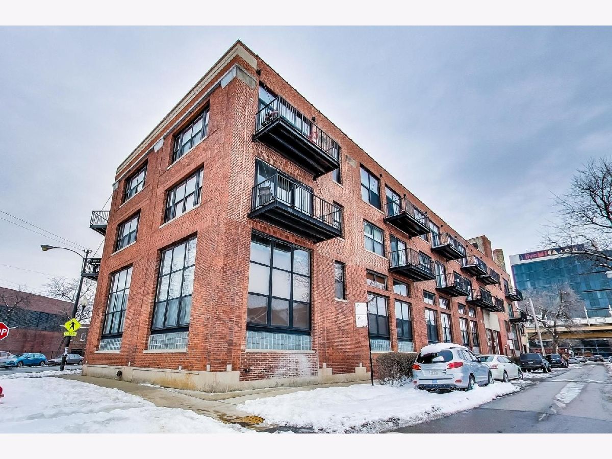 Condos & Townhomes Rented St George Lofts Chicago Illinois, 2161 California