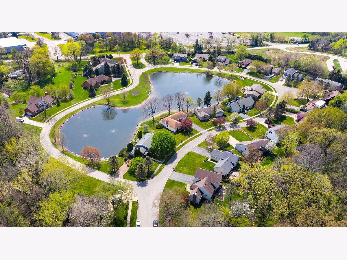 Homes Sold Dutch Crest Woodstock Illinois, 11314 Halma