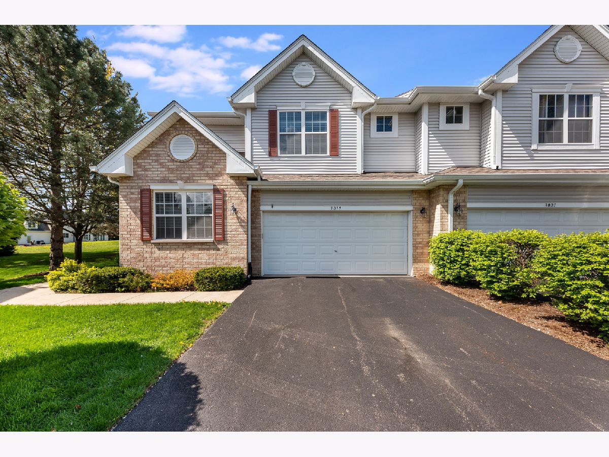 Townhomes Sold Tangley Oaks Lisle Illinois, 3019 Tangley Oaks