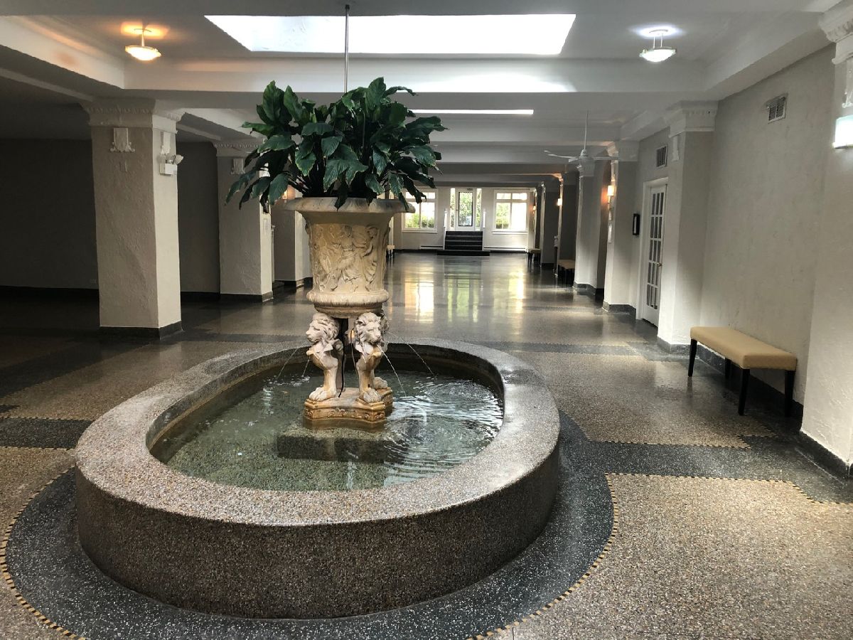 Condominiums Sold Buena Landmark Condos Chicago Illinois, 4240 Clarendon