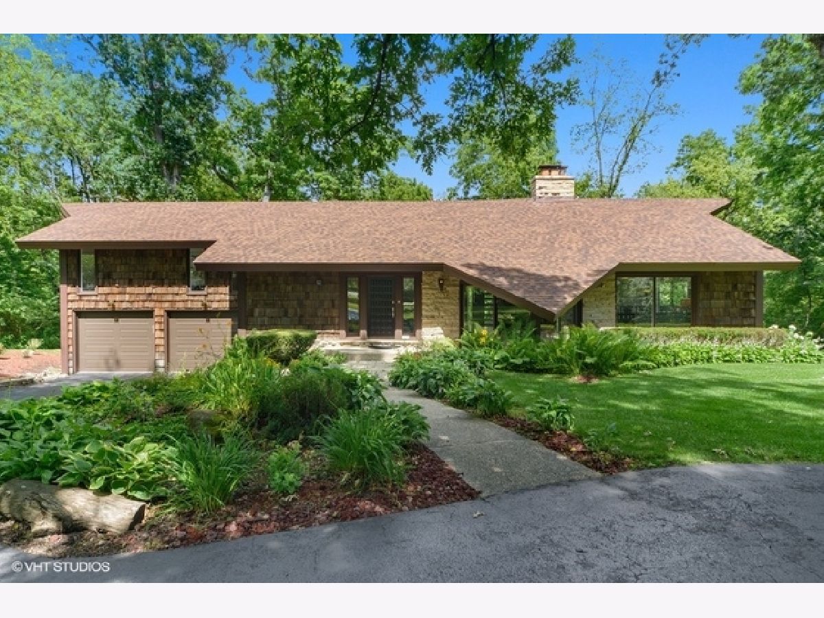 Homes & Condos & Townhomes Sold Brenwood Estates Naperville Illinois, 8S161 Derby
