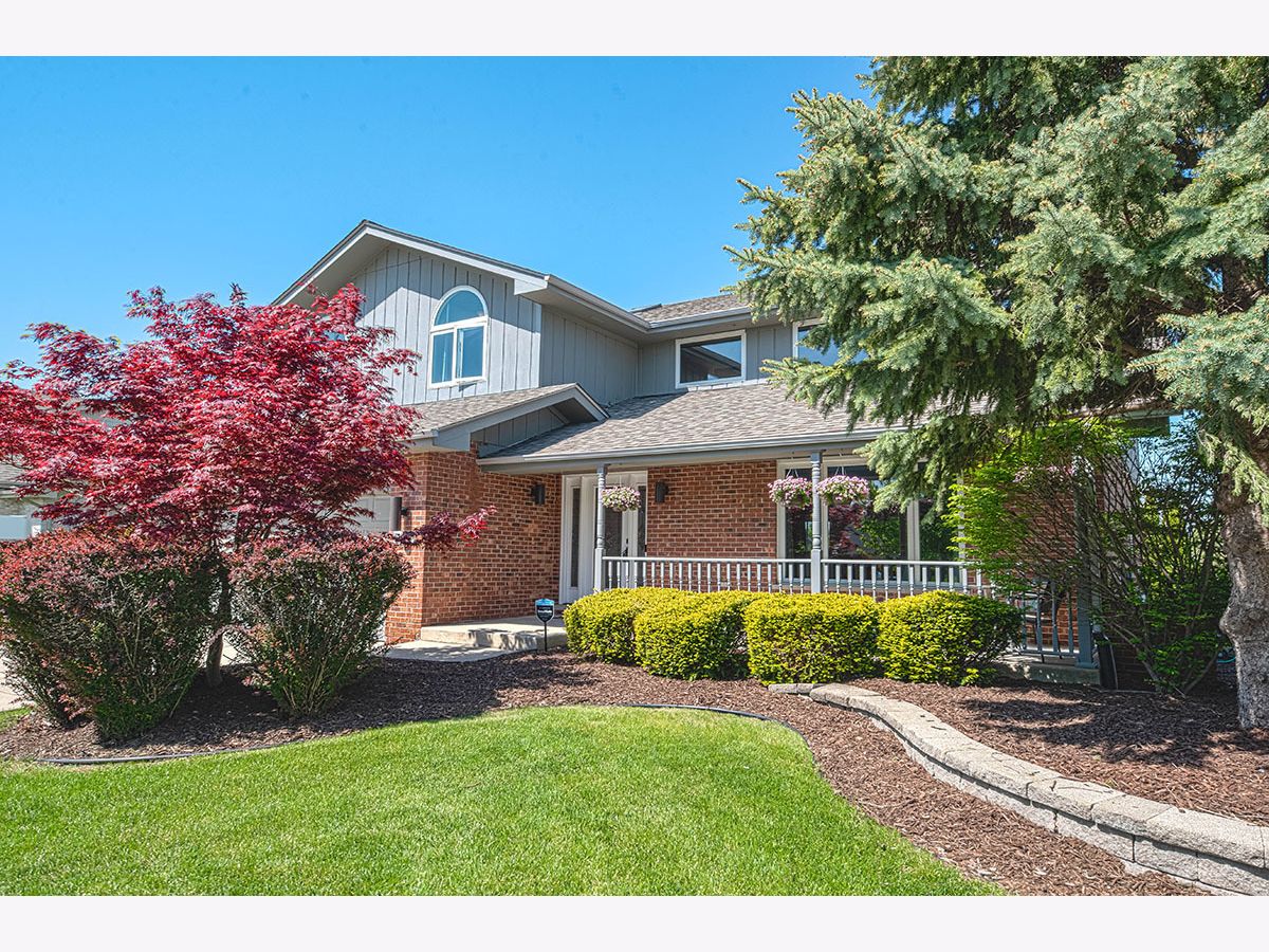 Brookside Glen Tinley Park IL, Homes & Townhomes & Condos For Sale