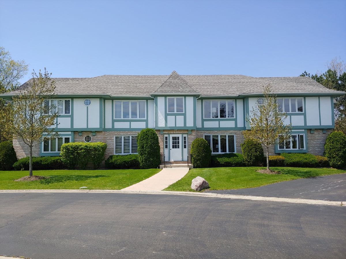 Condominiums Sold Edelweiss On The Lake Palos Park Illinois, 3 Saint Moritz