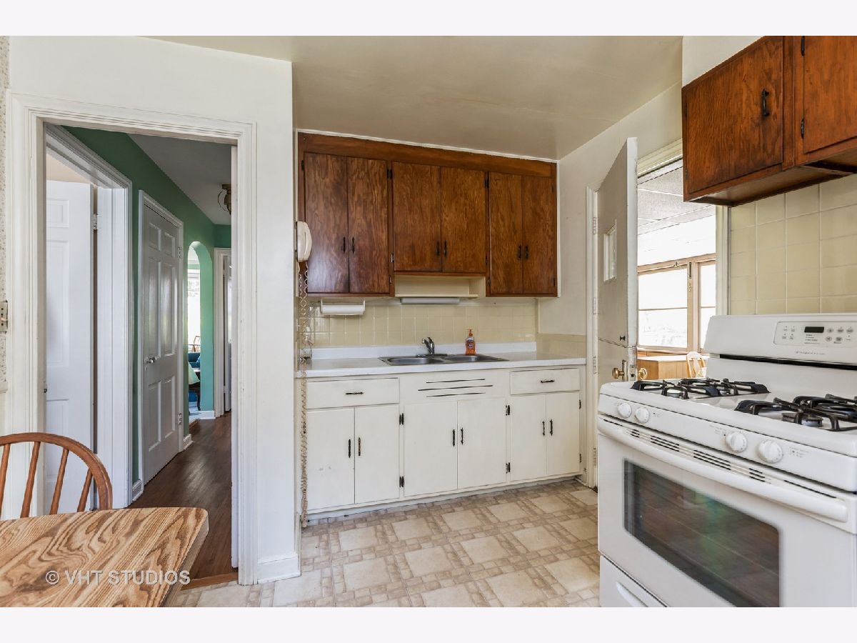Homes & Condos & Townhomes Sold Poet's Corner Deerfield Illinois, 531 Deerfield