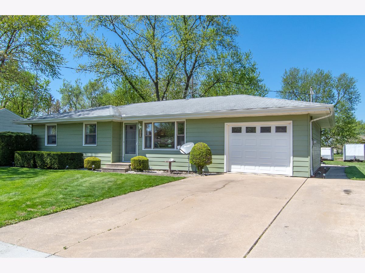 Townhomes & Homes Sold Big Timber Estates Coal City Illinois, 130 4th