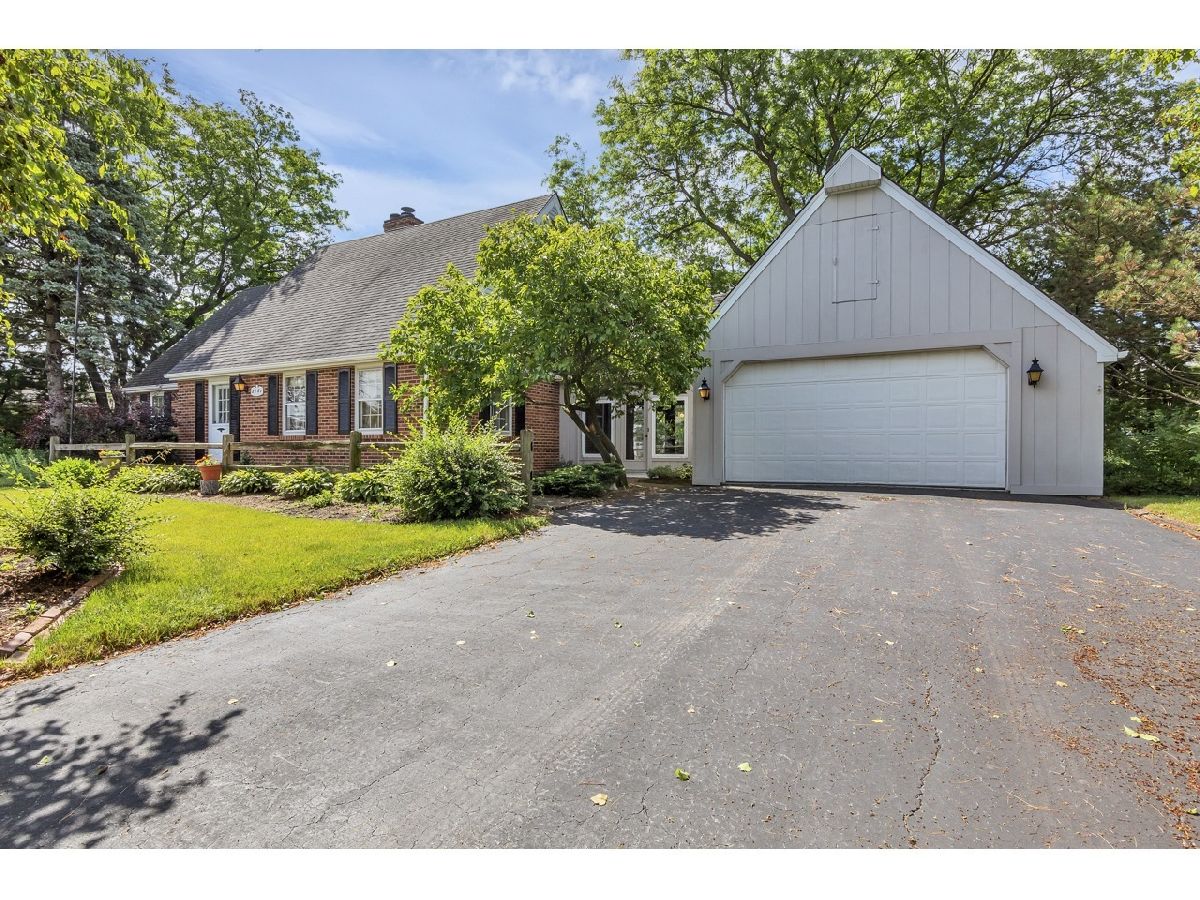 Homes Sold Vans Rancho Lynwood Illinois, 2281 198th