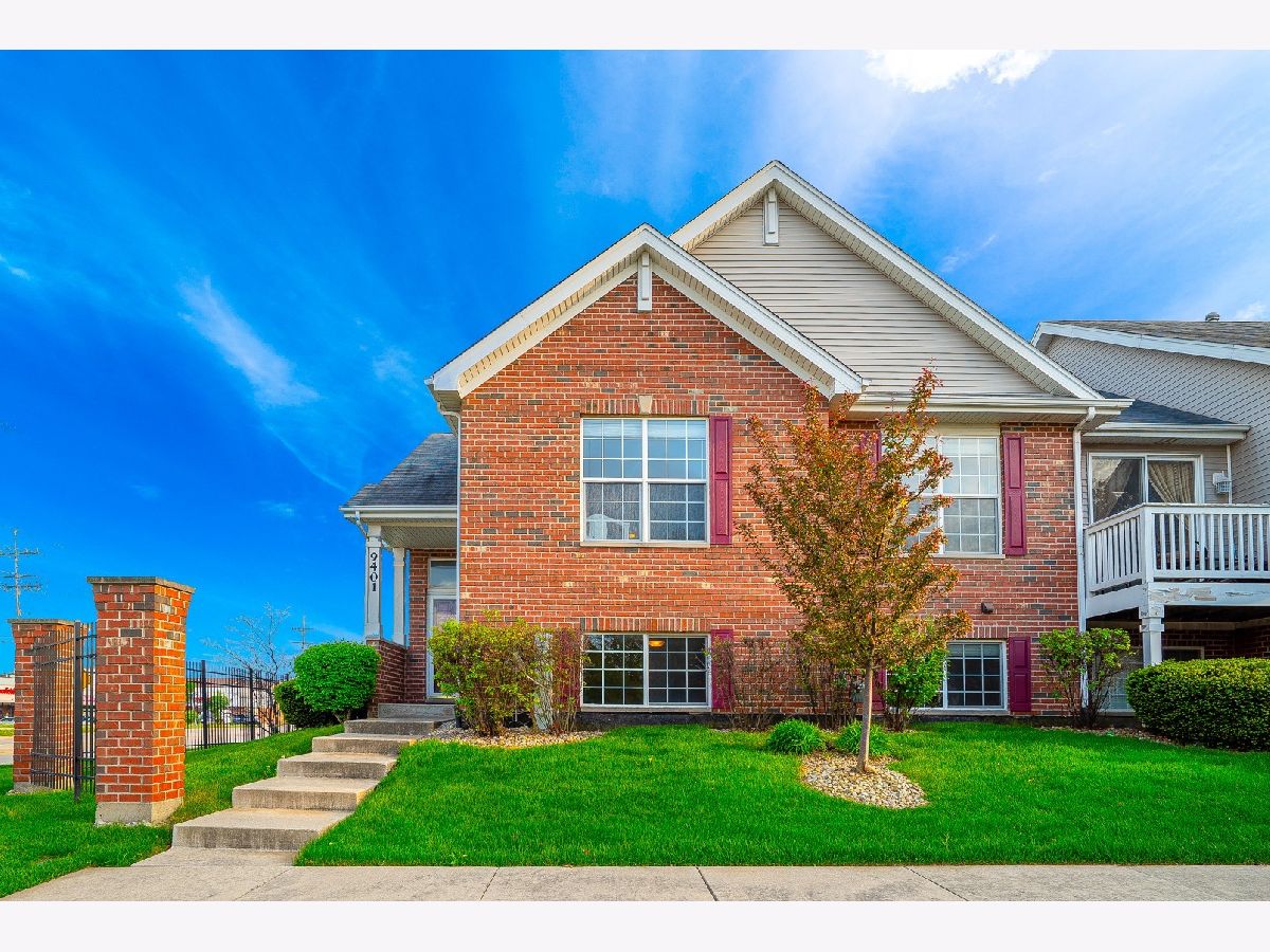 Townhomes & Homes Sold Georgetown Orland Park Illinois, 9401 Georgetown