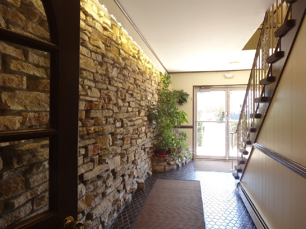 Condominiums Sold Melrose Condominiums Waukegan Illinois, 1312 Melrose