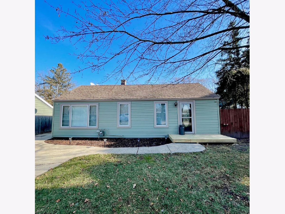 Homes Sold Fox River Bluffs East Dundee Illinois, 14N967 Castle