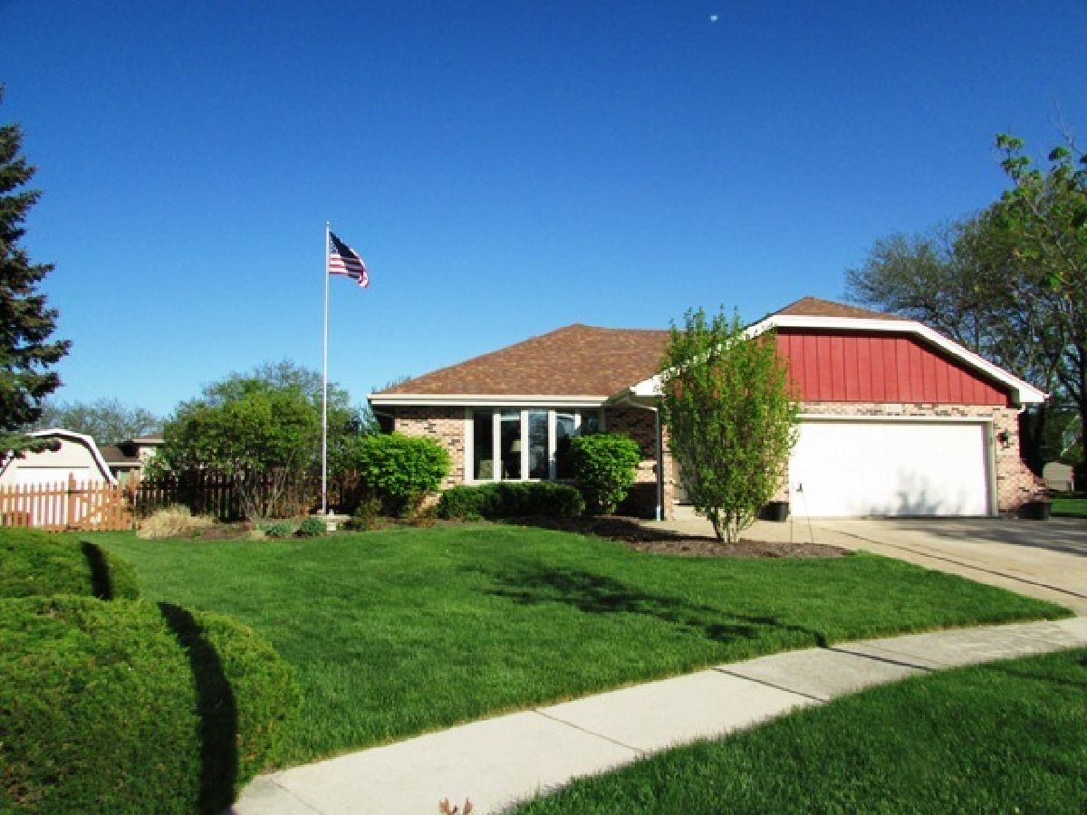 Homes Sold Pottawatomie Tinley Park Illinois, 8105 Cherokee