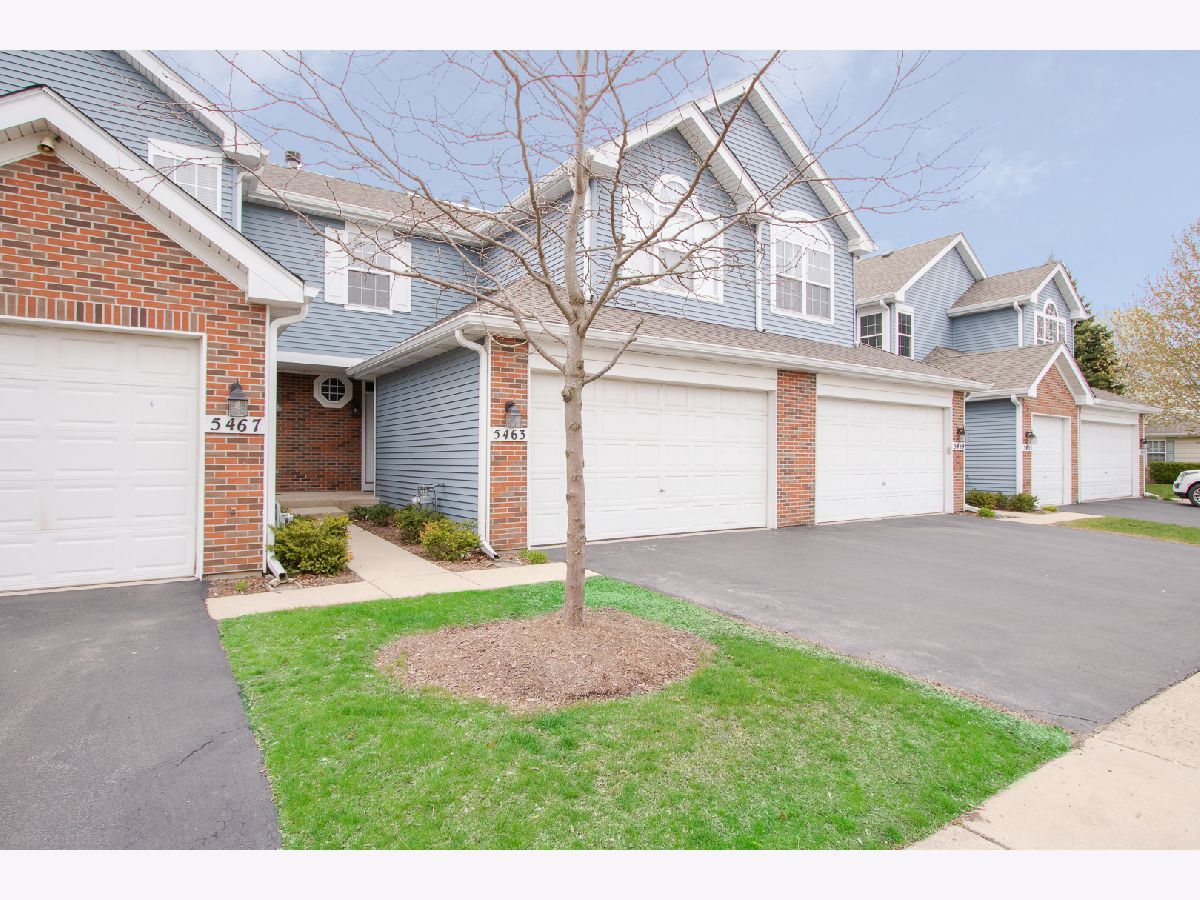 Elizabeth Place Rolling Meadows IL, Townhomes For Sale & For Rent