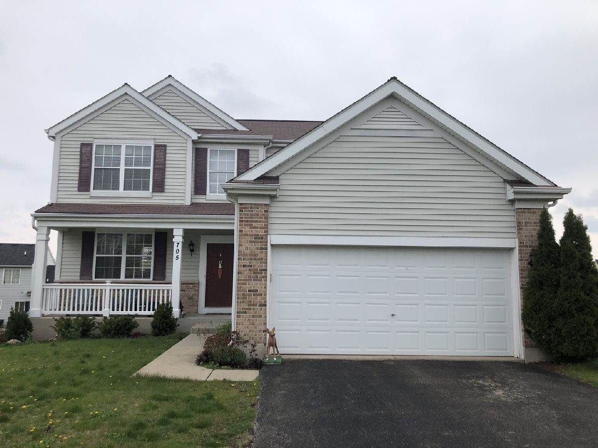 Homes & Condos & Townhomes Sold Summerfield Of Minooka Minooka Illinois, 705 Camden