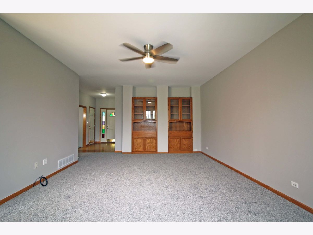Condos & Townhomes & Homes Sold Wildflower Ridge Joliet Illinois, 1425 Coral Bell