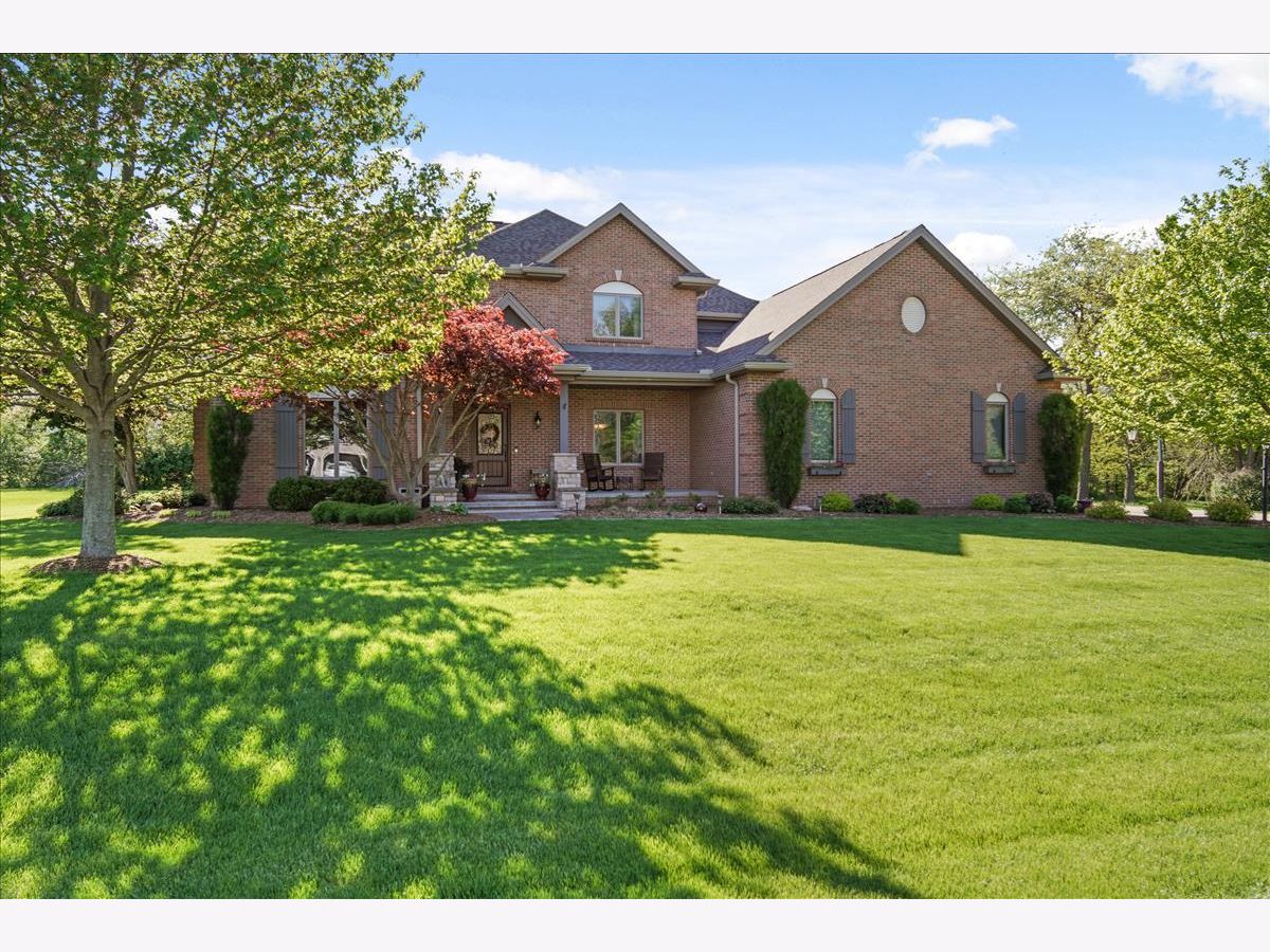 Homes Sold Mallingham Way Downs Illinois, 9382 Abbey